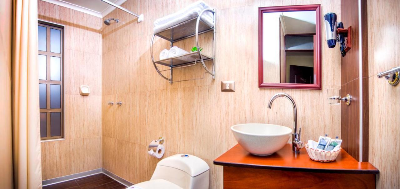 Hotel D'Carlo Class Арекуипа Екстериор снимка